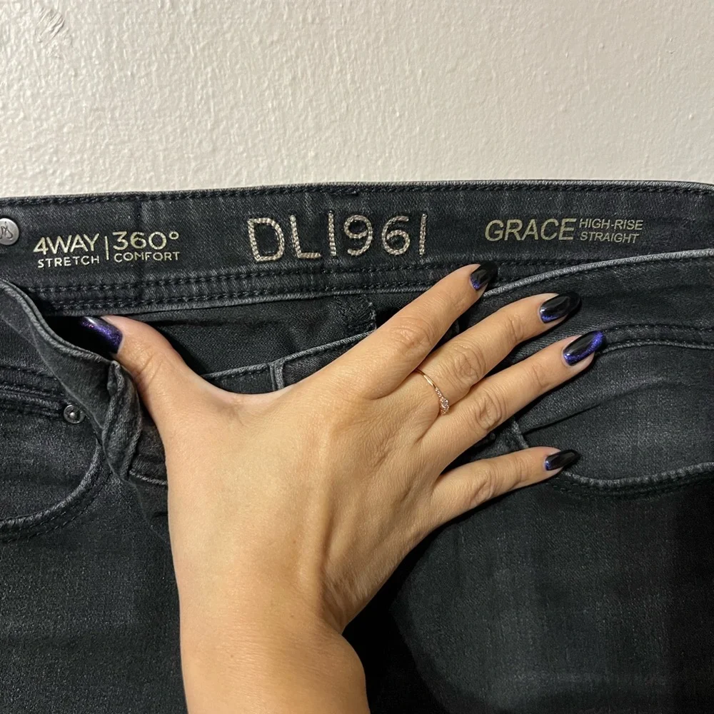 DL1961 Grace High Rise Straight Leg Jeans black wash Sz 27 - Picture 6 of 8